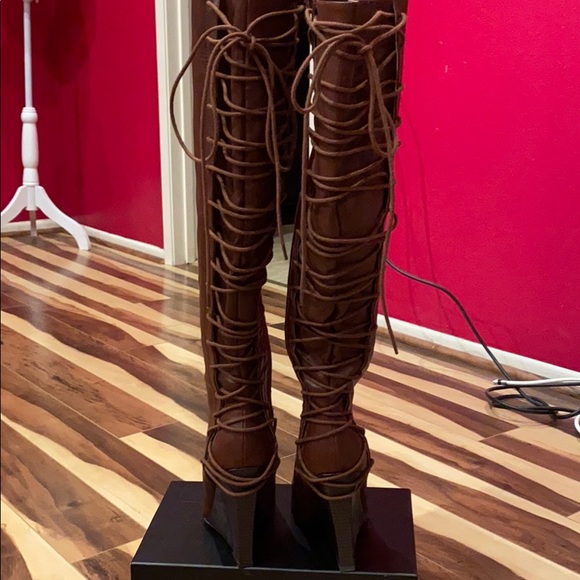 🔥SOLD 🔥Shoe Dazzle over the knee boots - Picture 8 of 14